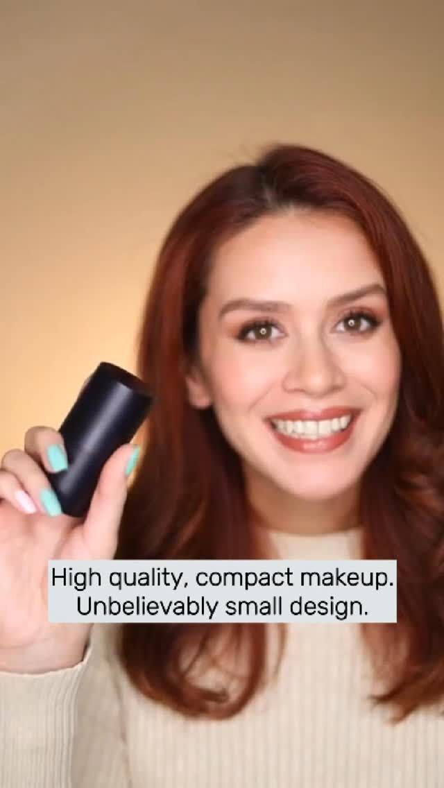 High quality makeup in an unbelievably small package 🖤💛
#makeup #travel #traveltips #beauty #aveilaustralia